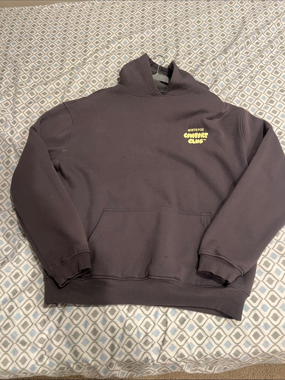 WHITE FOX Comfort Club Logo Hoodie in Charcoal